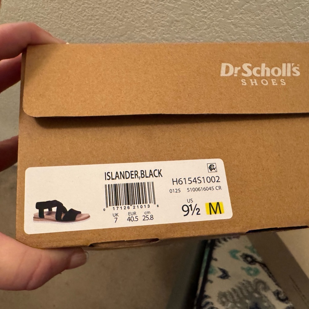 Dr. Scholl's Black Islander Sandals sz 9.5, briefly worn once - Picture 6 of 6